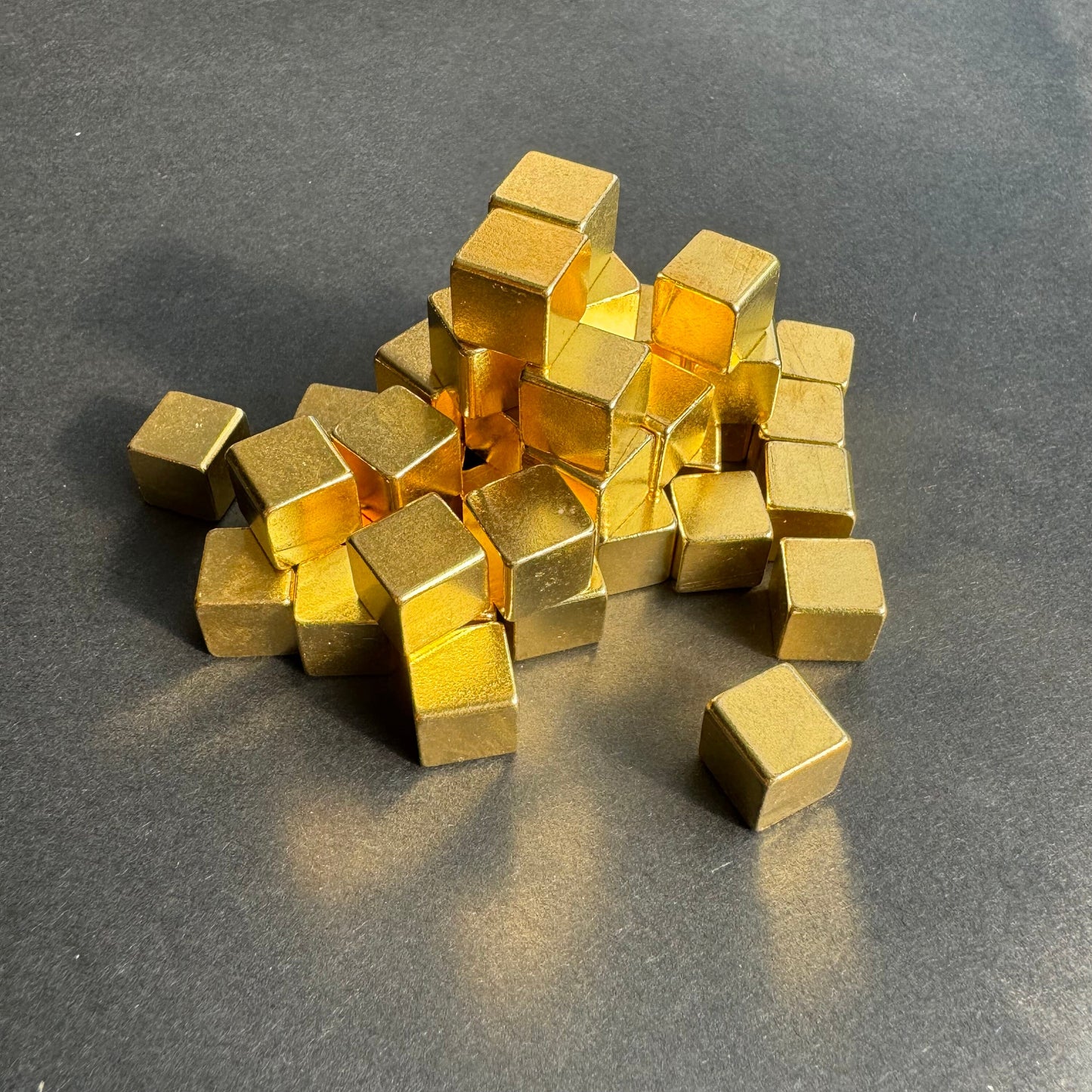 40x 8mm/0.31inches Metal Cubes in Bronze, Sliver and Gold, Upgraded Board Game Tokens, Iron Miniature
