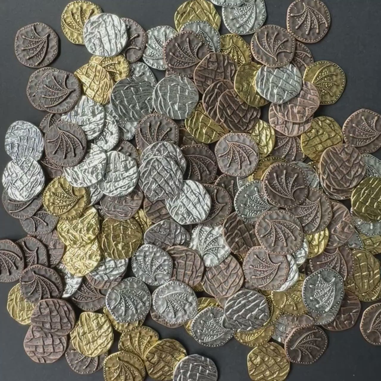 40x Dragon Coins in 3 different colors, Metal Token Upgrade for Board Game, Gold, Silver, Bronze, Double-sided